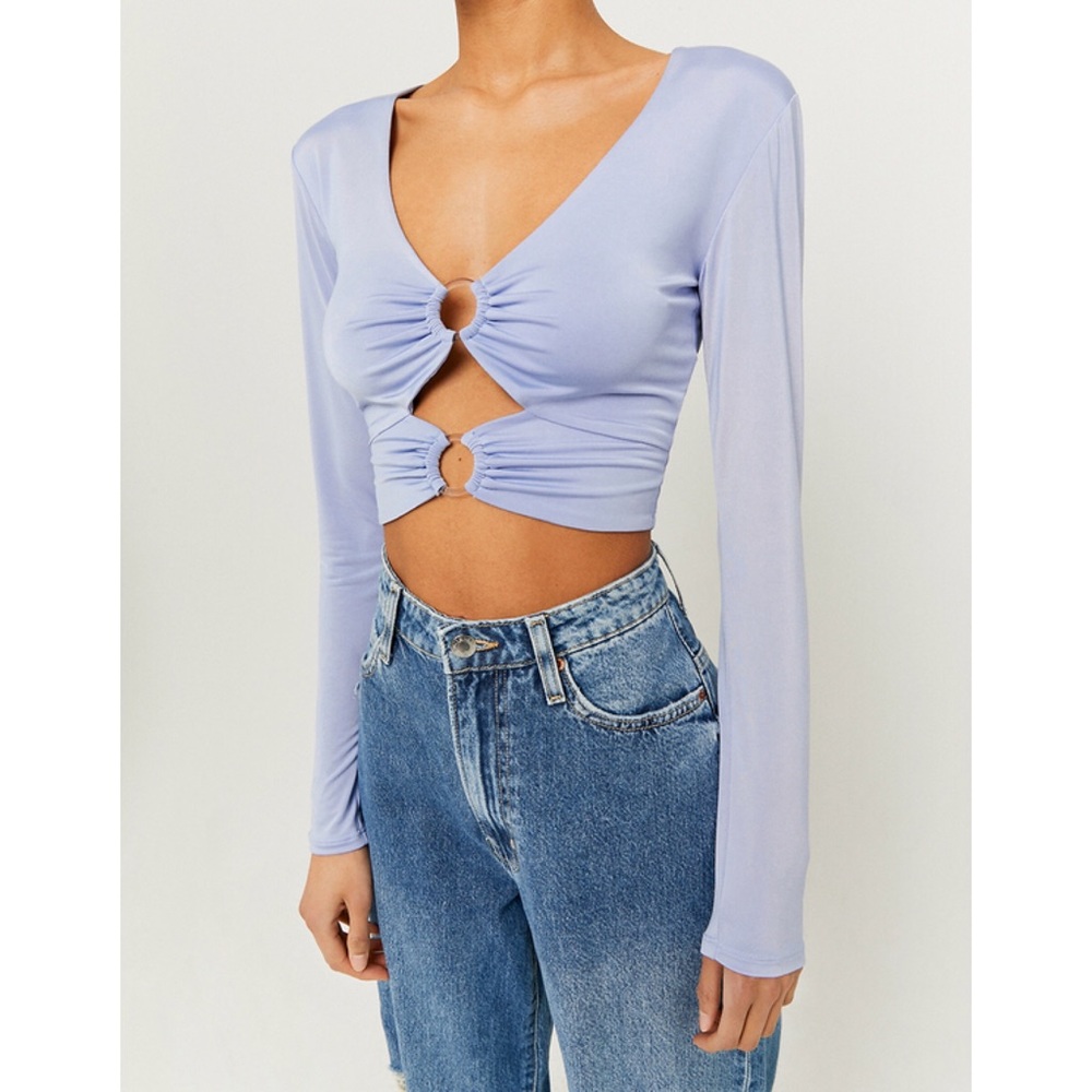 NWT Tally Weijl Y2K Cropped Cut Out Double O-rings Long Sleeve Top, size S - Picture 2 of 12